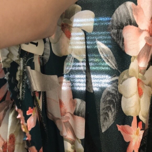Show me your Mumu semi-sheer wide leg flare loose floral pants size medium - Picture 12 of 12